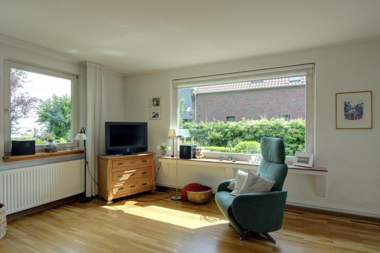 Haus Tapken Mit Meerblick Varel Exterior foto
